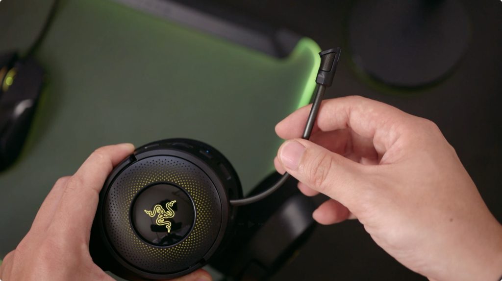 RAZER 雷蛇 Kraken 北海巨妖 V4 無線 電競耳機 麥克風 耳麥 開箱 評測