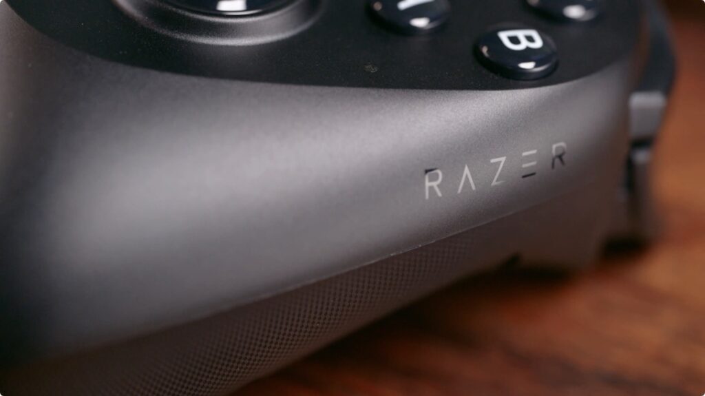 Razer Kishi V3 Pro XL 開箱 評測 iPhone iPad PS5 Xbox 遊戲 主機 測試 掌機