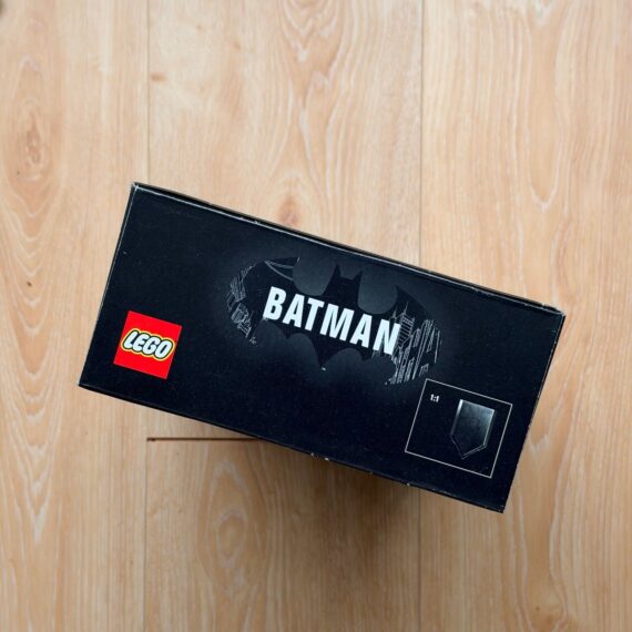 lego-76182-batman-cowl-05 LEGO 76182 Batman Cowl 外盒頂部與邊緣盒況